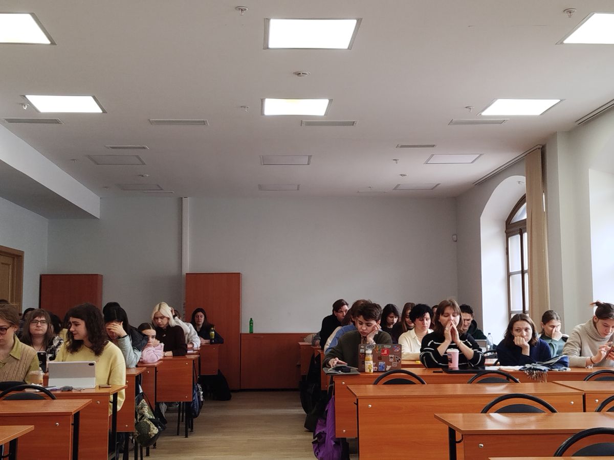 Студенты Литинститута