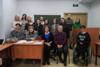 Г.И. Седых, А.Е. Шапошникова, В.Г. Пантелеева со студентами Литинститута