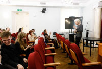 Олеся Николаева со студентами Литинститута
