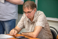 Владимир Бабков на защитах дипломов переводчиков